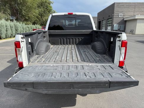 Used 2018 Ford F350 Lariat w/ Chrome Package AWD/4WD image 13