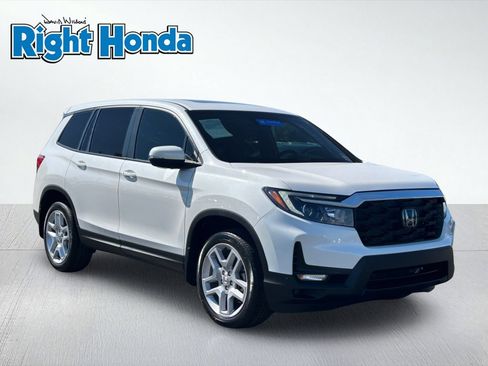 Used 2025 Honda Passport EX-L image 9