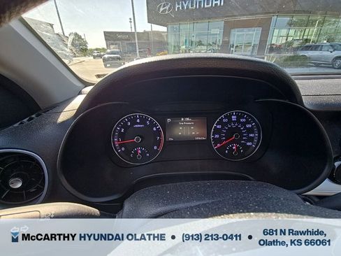 Used 2023 Kia Forte LXS FWD image 4