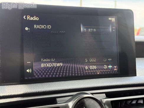 Used 2023 Lexus IS 350 F Sport RWD image 21