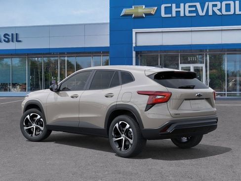 New 2026 Chevrolet Trax RS w/ Driver Confidence Package FWD image 3