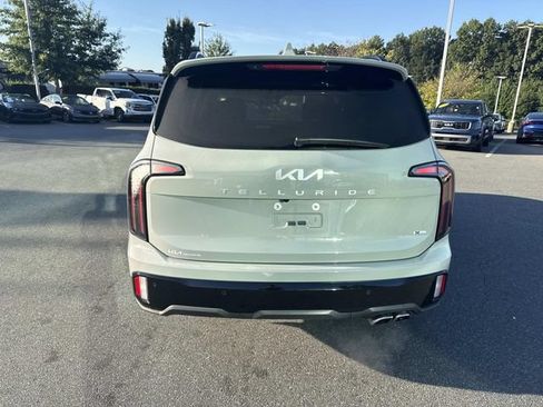 Certified 2024 Kia Telluride SX Prestige X-Line AWD/4WD image 8