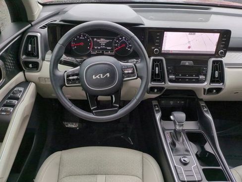 Certified 2023 Kia Sorento S FWD image 16