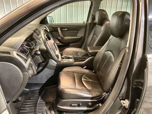 Used 2017 GMC Acadia Limited SLT image 17