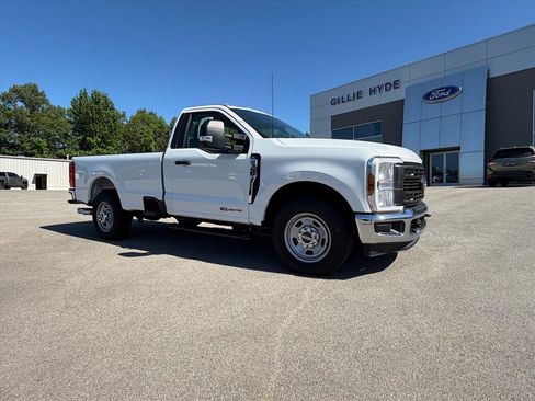 Used 2024 Ford F350 XL w/ XL Driver Assist Package RWD image 2