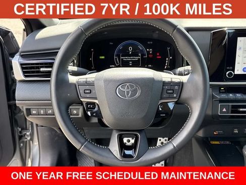 Used 2025 Toyota Camry SE FWD image 18