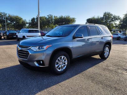 Used 2021 Chevrolet Traverse LT