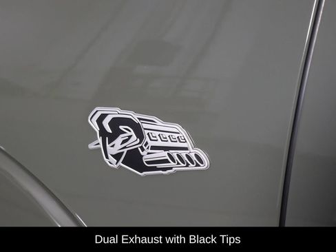 New 2026 RAM 1500 4x4 Crew Cab image 39