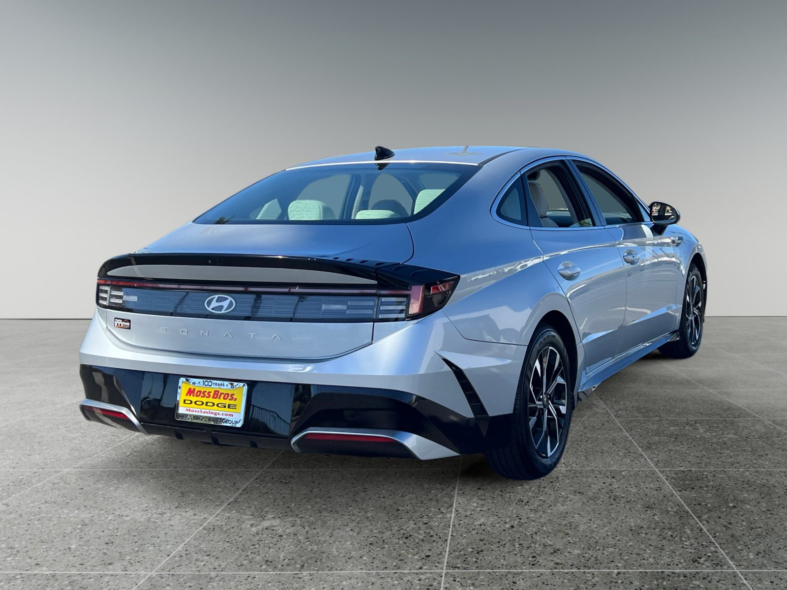 Used 2025 Hyundai Sonata SEL FWD image 5