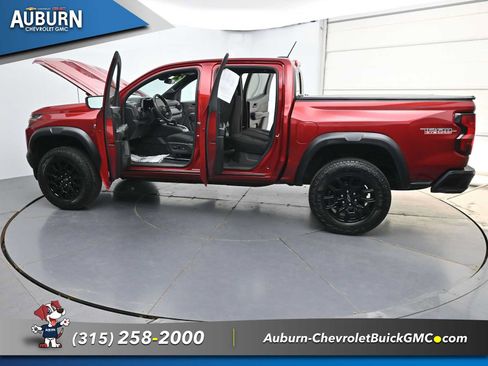 Used 2023 Chevrolet Colorado Trail Boss w/ Advanced Trailering Package AWD/4WD image 35