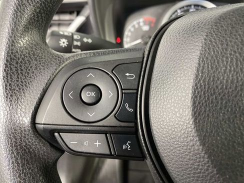 Used 2022 Toyota Corolla LE FWD image 16