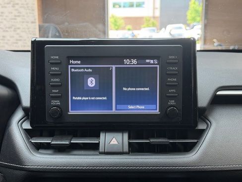 Used 2019 Toyota RAV4 XLE w/ Convenience Package AWD/4WD image 14