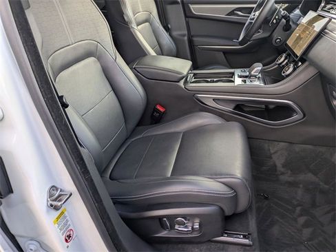 Used 2025 Jaguar F-PACE R-Dynamic S image 18