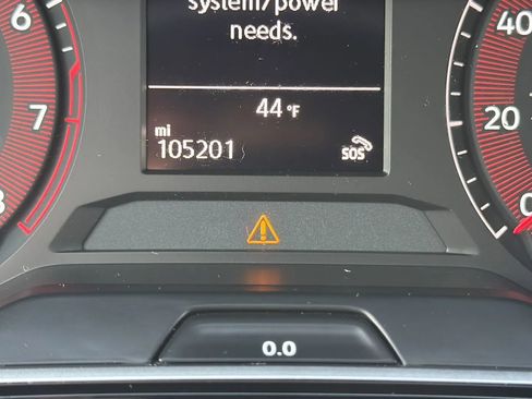 Used 2020 Volkswagen Jetta R-Line w/ R-Line Cold Weather Package FWD image 17