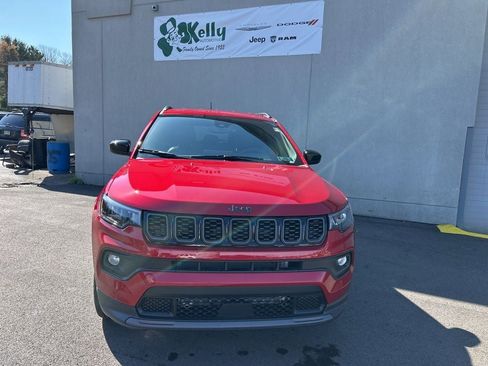 New 2026 Jeep Compass Latitude AWD/4WD image 9