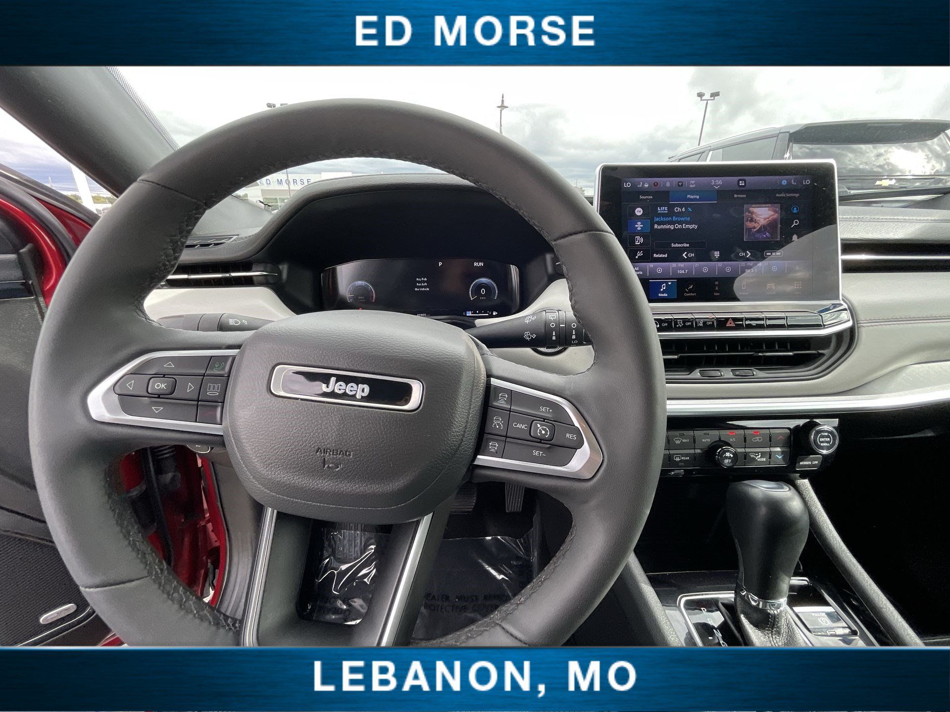 Used 2025 Jeep Compass Limited AWD/4WD image 11