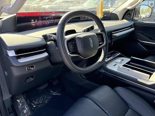 New 2027 Lincoln Navigator Reserve AWD/4WD image 25