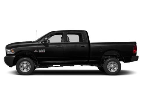Used 2018 RAM 2500 Tradesman w/ Chrome Appearance Group AWD/4WD image 3