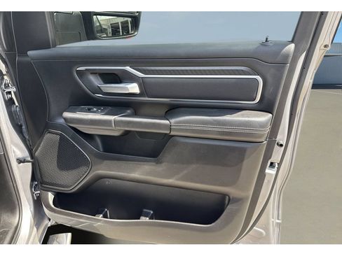 Used 2025 RAM 1500 Big Horn AWD/4WD image 39