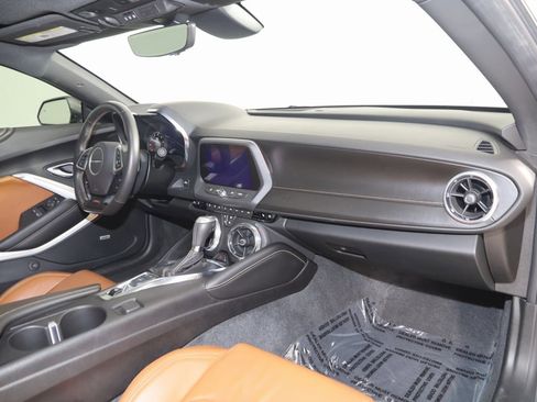 Used 2019 Chevrolet Camaro SS image 56