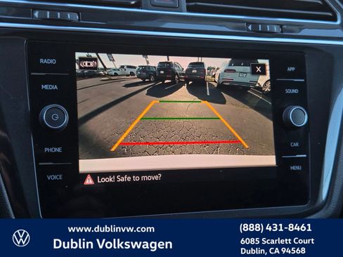 Certified 2023 Volkswagen Tiguan SE image 13