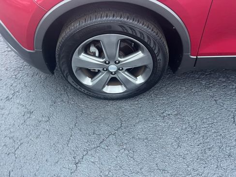 Used 2014 Buick Encore FWD image 34