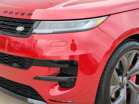 New 2025 Land Rover Range Rover Sport Autobiography image 9