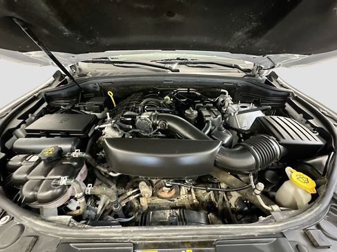 Used 2022 Dodge Durango GT w/ Blacktop Package image 35