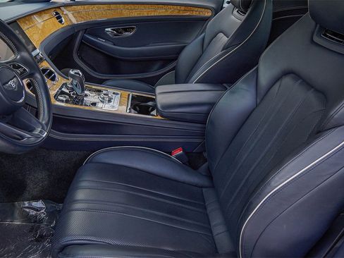 Certified 2021 Bentley Continental GT image 20