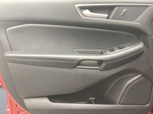 Used 2021 Ford Edge SEL w/ Convenience Package AWD/4WD image 9