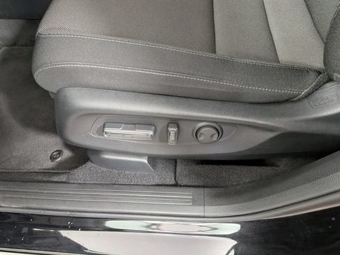 Used 2024 Honda CR-V EX image 16