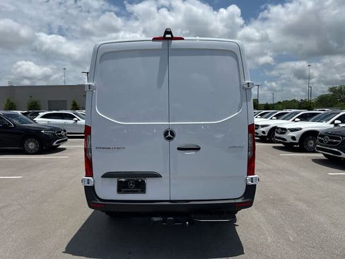 Used 2026 Mercedes-Benz Sprinter 2500 image 6