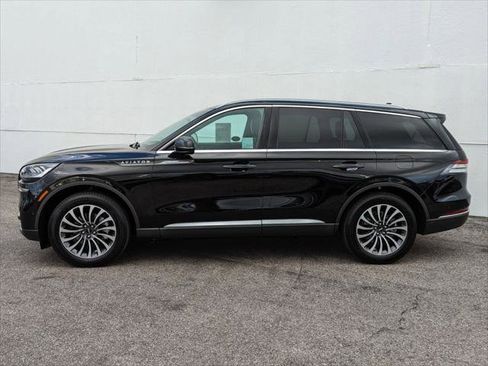 Certified 2023 Lincoln Aviator Reserve w/ Equipment Group 201A AWD/4WD image 2