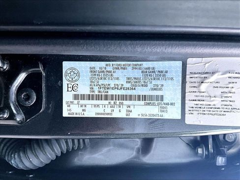 Used 2018 Ford F150 XLT w/ Equipment Group 302A Luxury AWD/4WD image 9