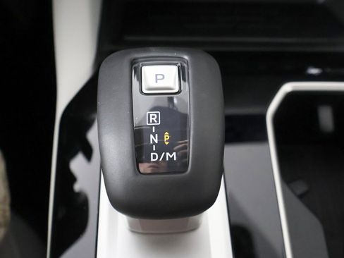 New 2025 Mitsubishi Outlander SE image 53