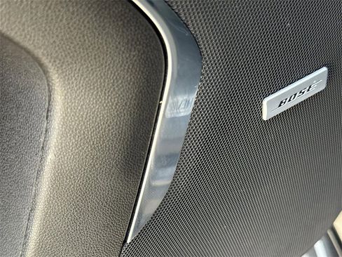 Used 2024 Chevrolet Suburban LT image 22