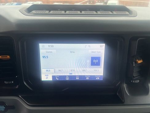 Used 2023 Ford Bronco Badlands image 22