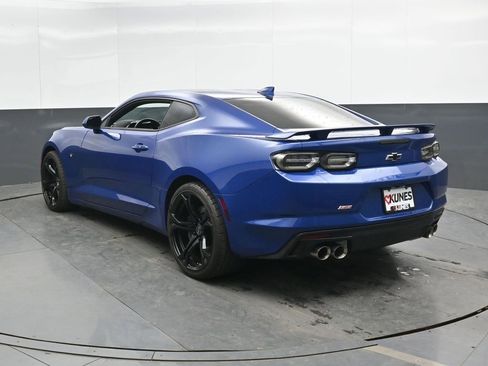 Used 2023 Chevrolet Camaro SS RWD image 11
