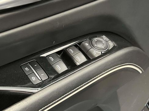 Certified 2023 Cadillac Escalade ESV Sport Platinum image 17