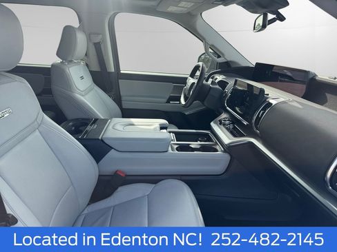 Certified 2025 Ford Expedition Platinum AWD/4WD image 16
