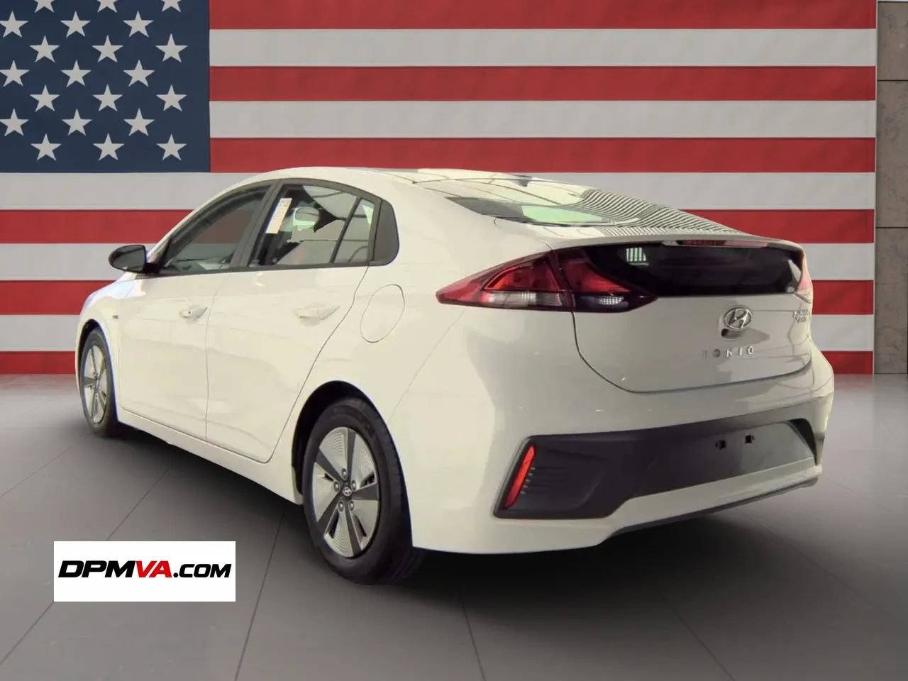 Used 2020 Hyundai Ioniq Blue FWD image 4