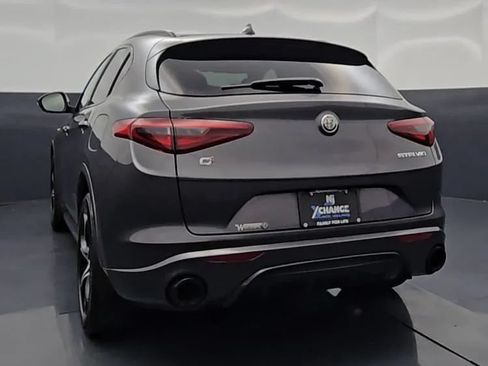 Used 2023 Alfa Romeo Stelvio Veloce AWD/4WD image 11