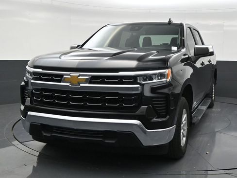 Used 2023 Chevrolet Silverado 1500 LT RWD image 8