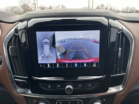 Certified 2021 Chevrolet Traverse High Country image 17