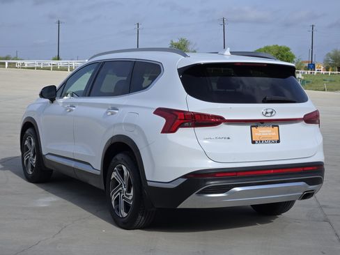 Used 2023 Hyundai Santa Fe SEL w/ Premium Package image 6