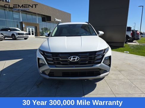 New 2026 Hyundai Tucson SEL image 2