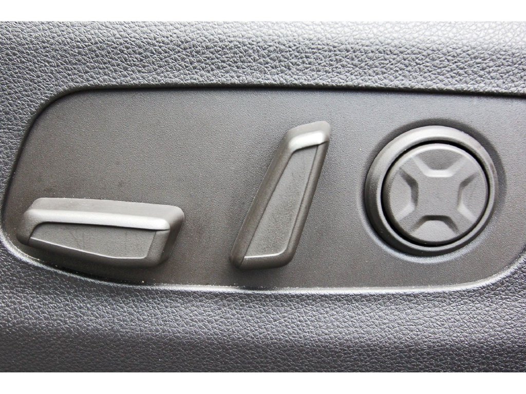 Used 2026 Kia Carnival SX Prestige FWD image 34