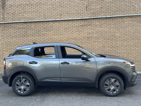 New 2026 Nissan Kicks S FWD image 4