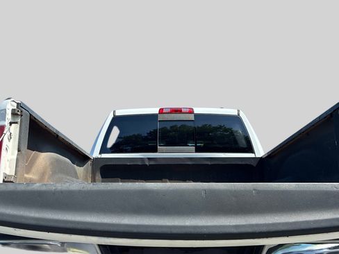 Used 2010 Dodge Ram 2500 Truck SLT AWD/4WD image 13