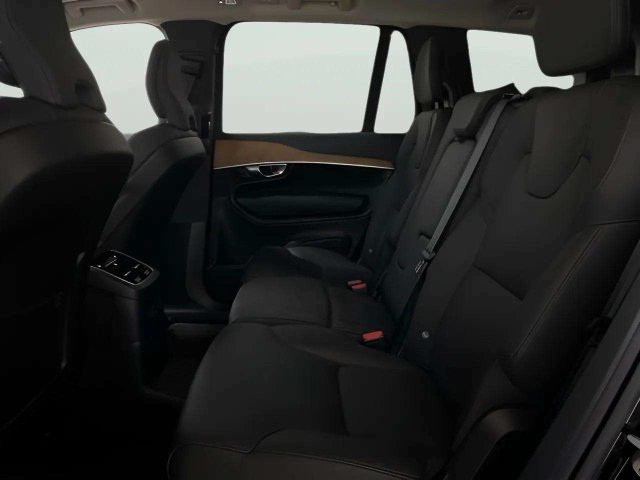 Used 2024 Volvo XC90 T8 Plus w/ Protection Package Premier AWD/4WD image 67